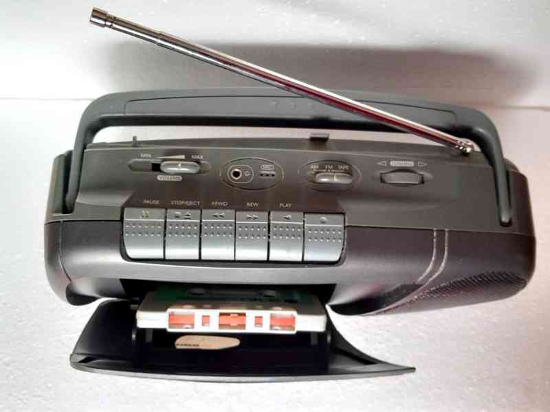 Rádiomagnetofon Daewoo ARC-132A - foto 3