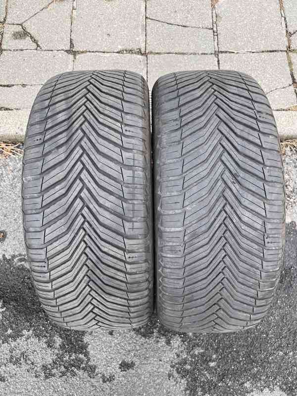 Pneu Michelin CrossClimate 2 245/45 R 18 XL 100 Y celoroční - foto 1