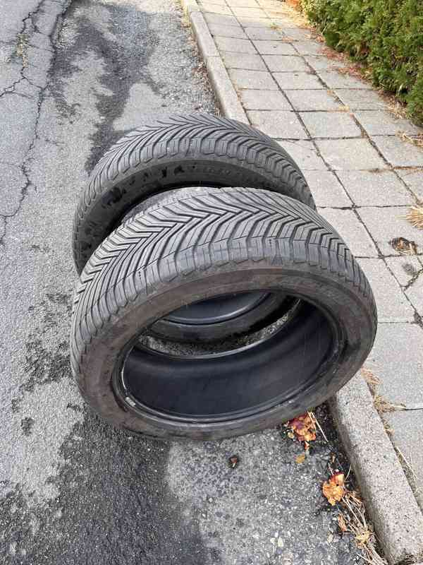 Pneu Michelin CrossClimate 2 245/45 R 18 XL 100 Y celoroční - foto 2
