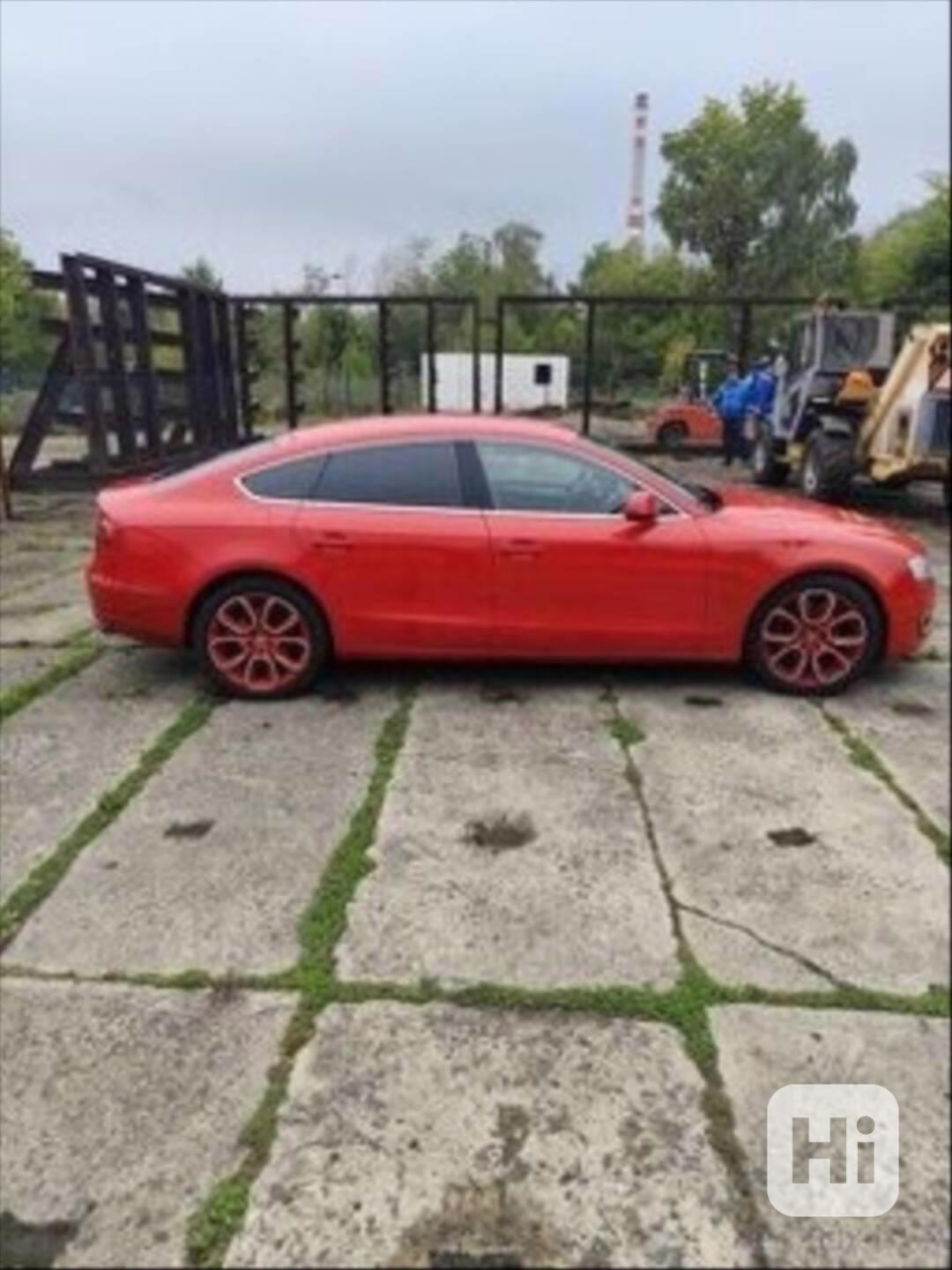 Audi A5 1,8   TFSi 2010 - foto 1