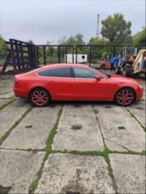 Audi A5 1,8   TFSi 2010 - foto 1