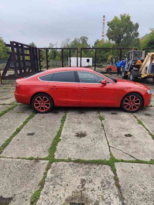 Audi A5 1,8   TFSi 2010 - foto 6