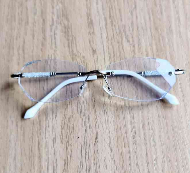 NOVÉ !! Elegantní bezobroučkové dioptrické (2.5) brýle - foto 7