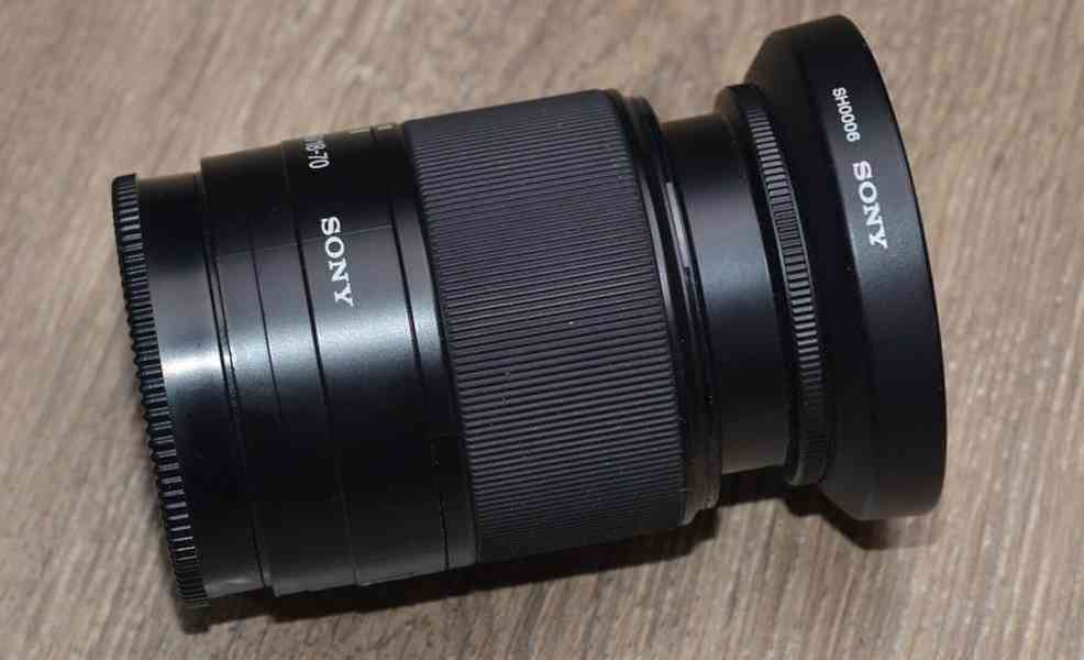 Sony DT 18-70mm F3,5-5,6 MACRO *APS-C A-mount - foto 5