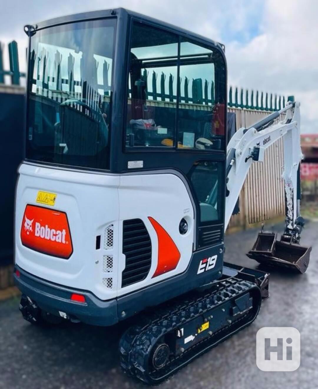 Zánovní mini bagr Bobcat E19, rok 2020, 1597mth.,CE , TOP ! - foto 1