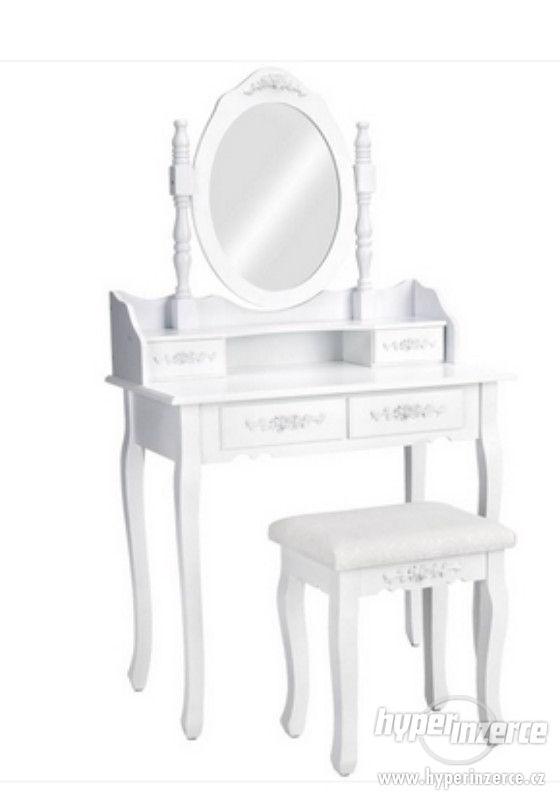 Luxusní toaletní stolek Mira s taburetem. - foto 1
