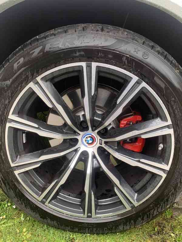 BMW X5 XDrive 40i  - foto 4