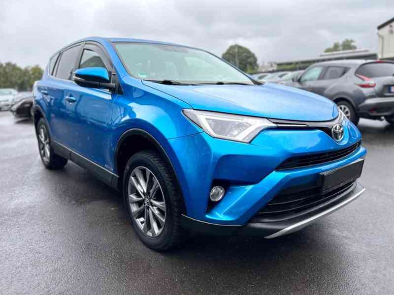 Toyota RAV 4 2,0i  EDITION 4X4 benzín 112kw - foto 27