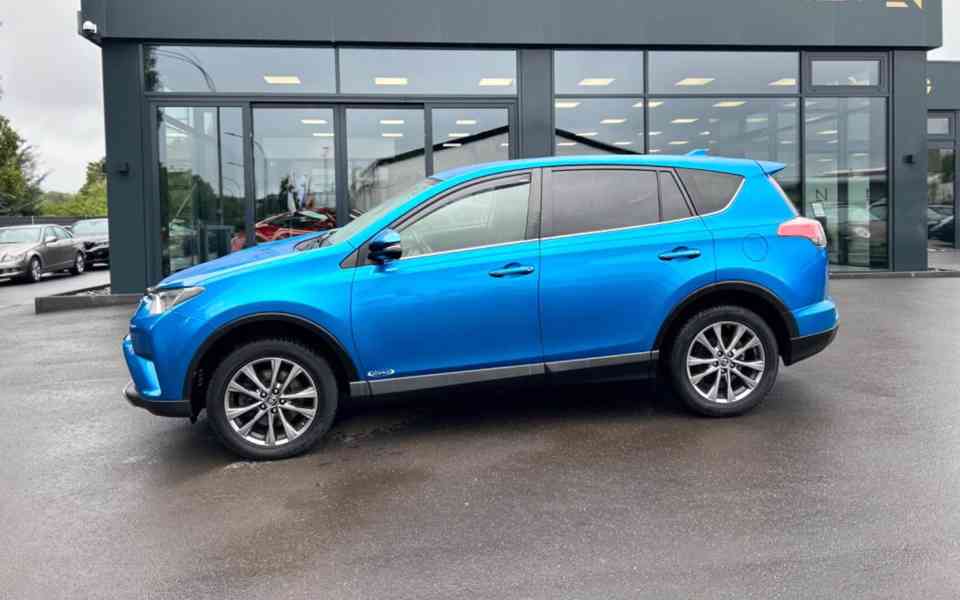 Toyota RAV 4 2,0i  EDITION 4X4 benzín 112kw - foto 15