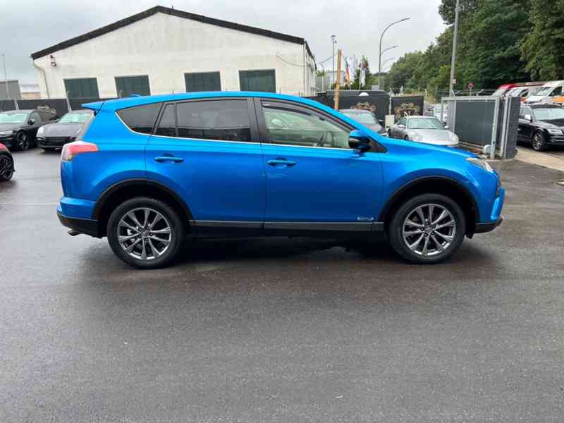 Toyota RAV 4 2,0i  EDITION 4X4 benzín 112kw - foto 30