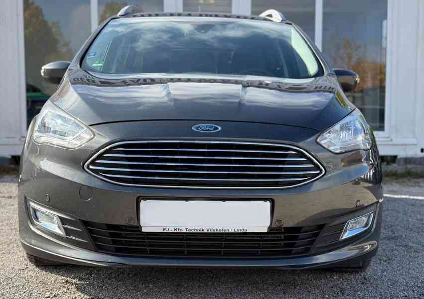 Ford Grand C-Max 2,0TDCi Titanium AUT 110kw - foto 4