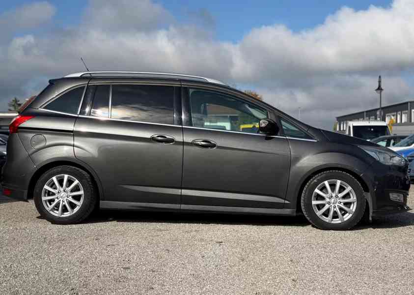 Ford Grand C-Max 2,0TDCi Titanium AUT 110kw - foto 10