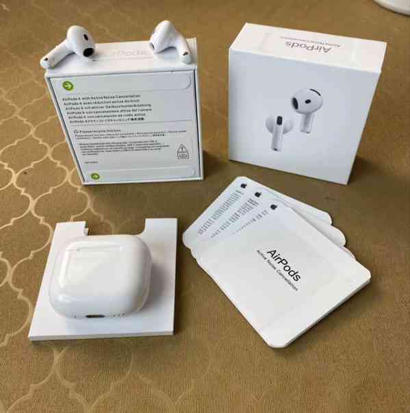 Sluchátka Apple AirPods 4 ( ANC ), Nové