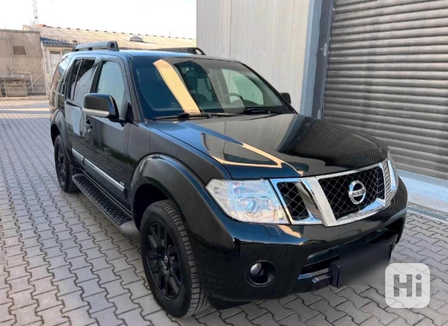 Nissan Pathfinder 3.0 dCi LE 170kw - foto 1