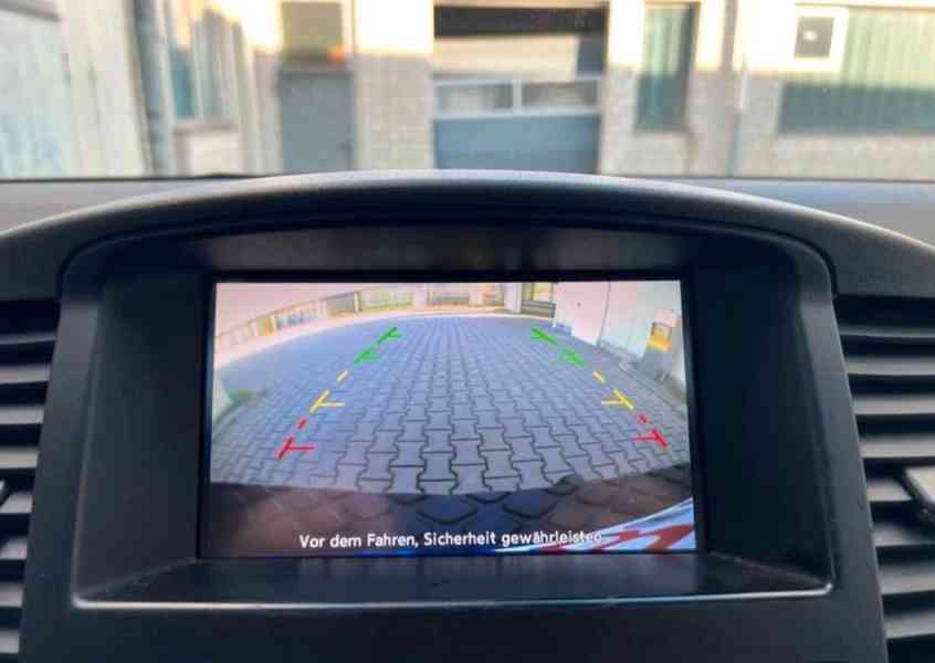 Nissan Pathfinder 3.0 dCi LE 170kw - foto 8