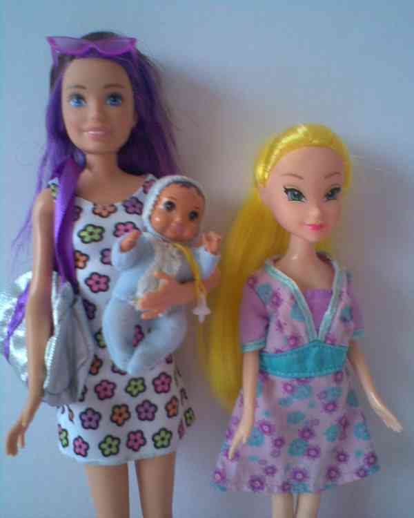 Nové panenky s doplnky - foto 3