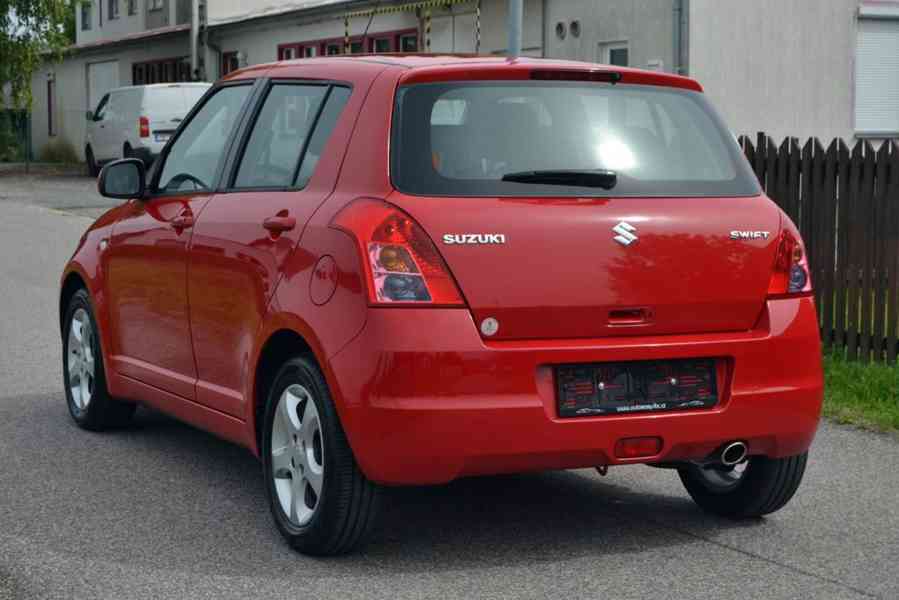 Suzuki Swift 1.3i 16V 68kW Dance 5dv. - foto 2