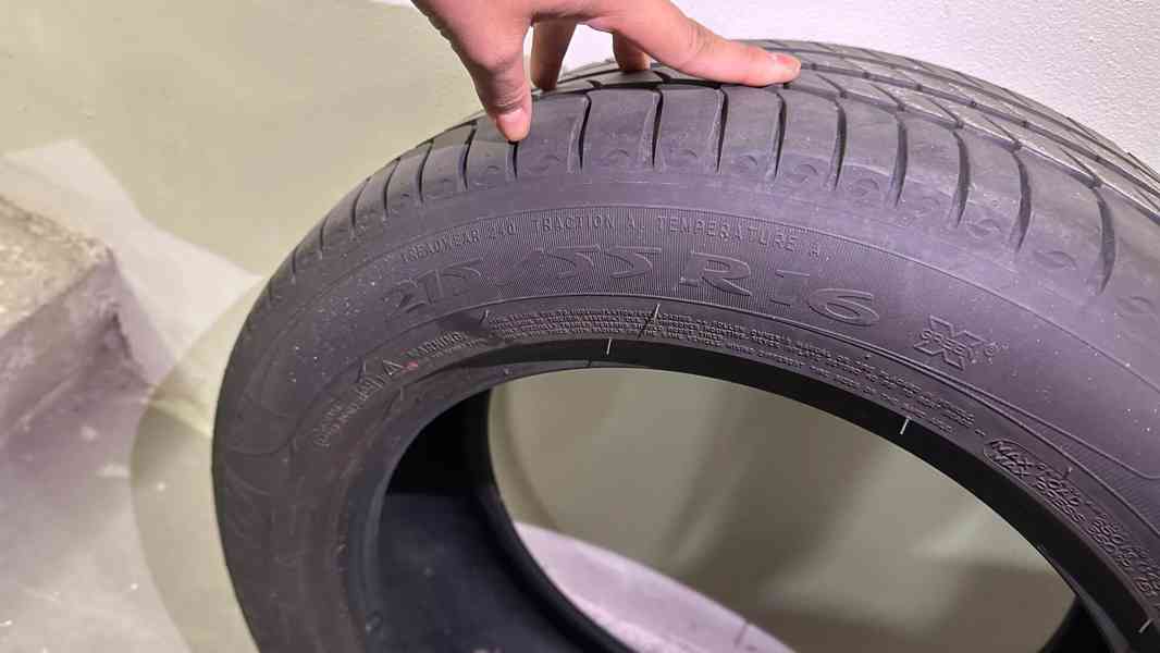 Originální 17" alu kola Citroën s pneumatikami, funkční TPMS - foto 4