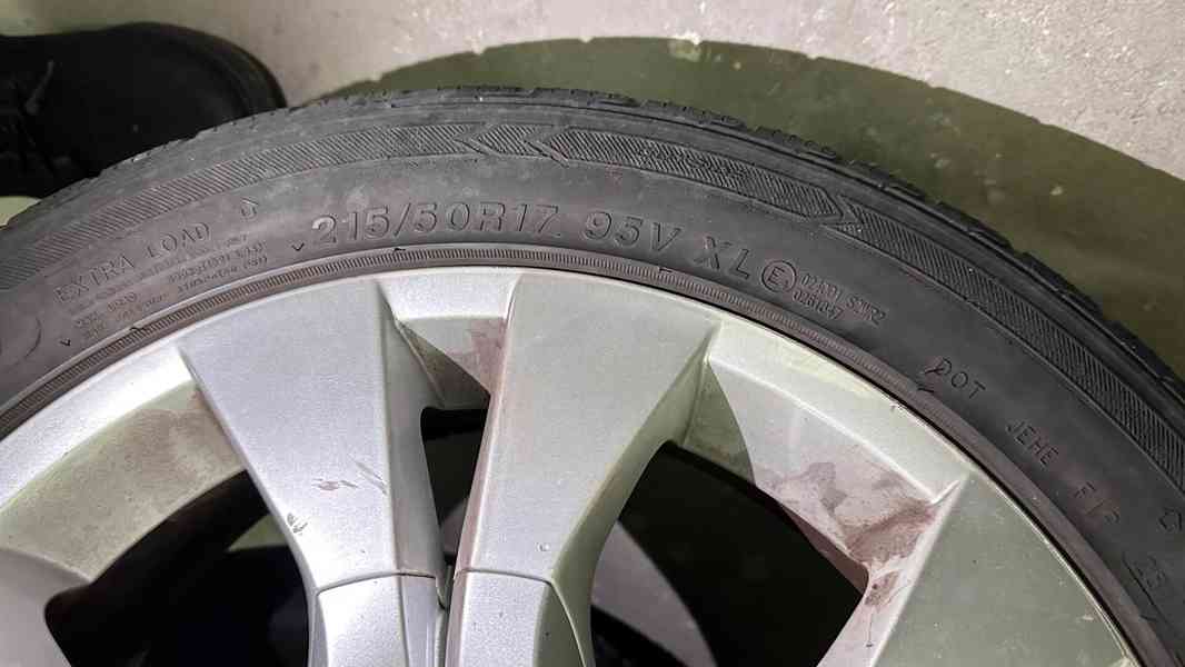 Originální 17" alu kola Citroën s pneumatikami, funkční TPMS - foto 2