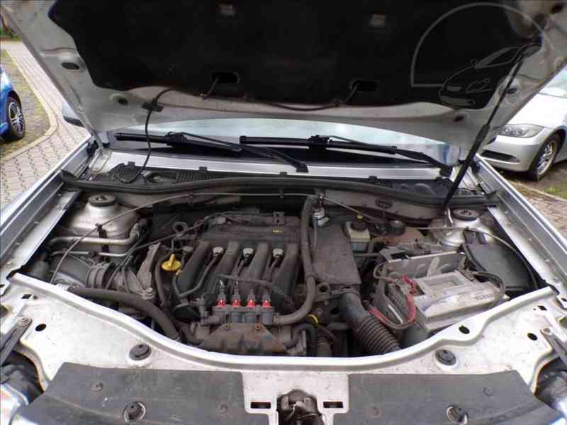 Dacia Duster 1,6 16V TAŽNÉ ZAŘÍZENÍ,LPG - foto 12