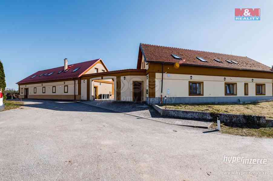Prodej rodinného domu s penzionem, Nová Ves u Ml. Vožice - foto 27