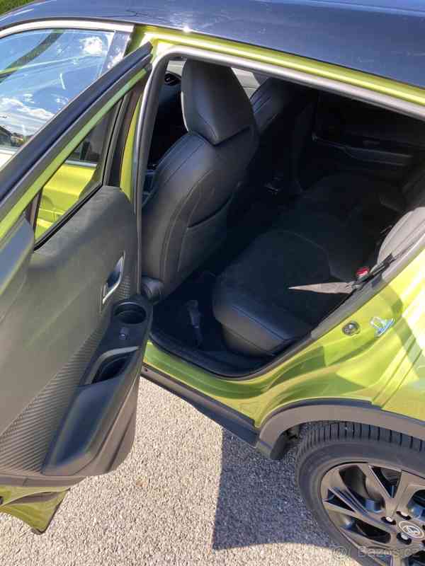 Toyota C-HR 1,8 Neon Lime JBL	 - foto 8