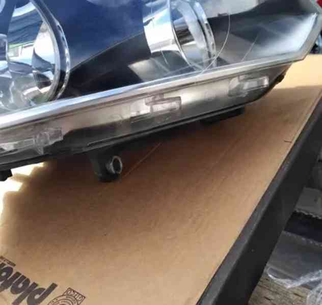 svetla svetlo prave leve vw t5 multivan face - foto 9