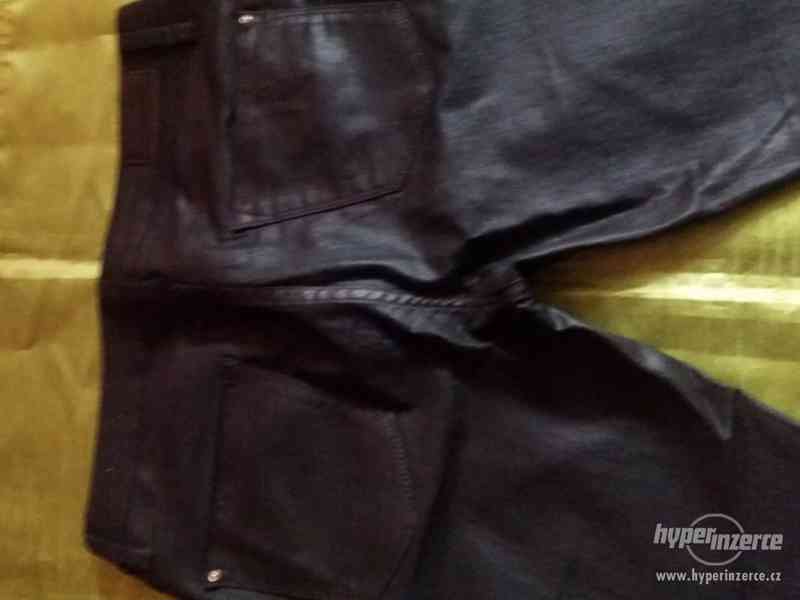 SLIM kalhoty s modním kovovým leskem, tmavě šedivé, - foto 3