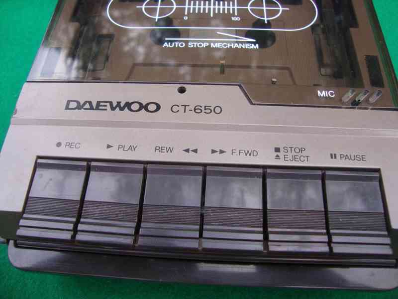 Kazetový magnetofon DAEWOO CT 650 funkční super stav - foto 9