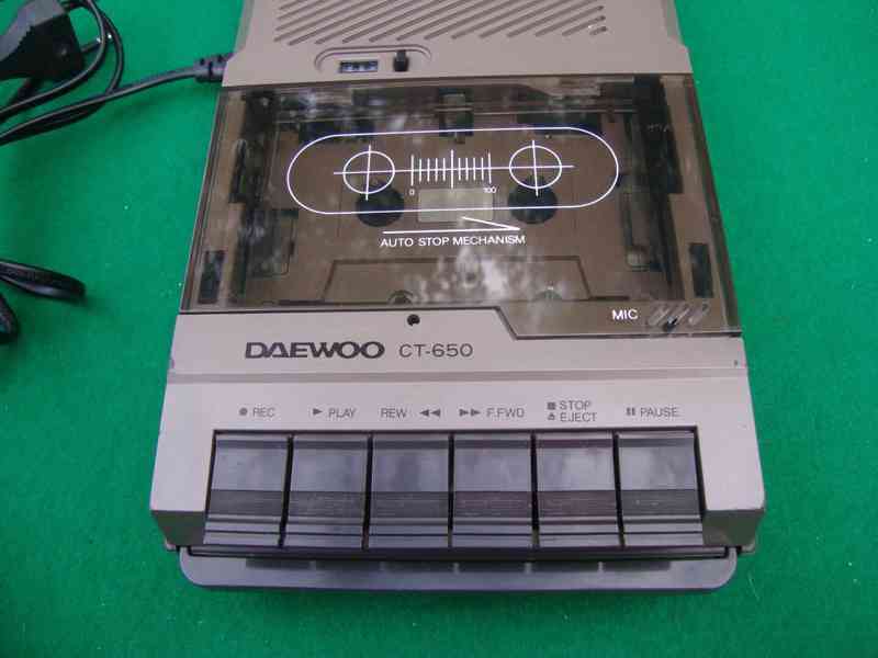 Kazetový magnetofon DAEWOO CT 650 funkční super stav - foto 2