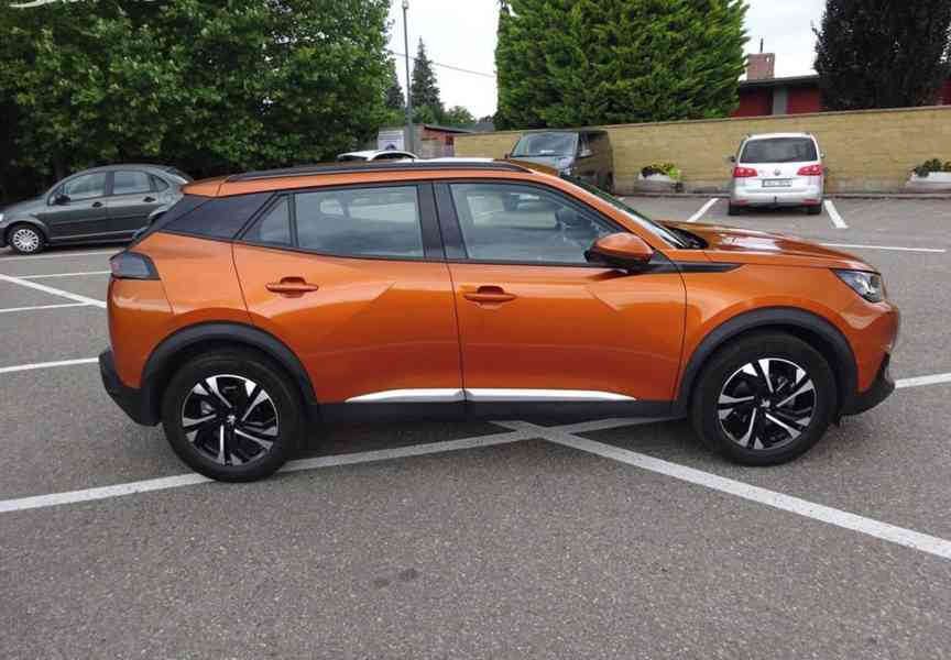 Peugeot 2008 1.5 BlueHDi r.v.2020 1.Maj.serv.kníž.ČR - foto 3