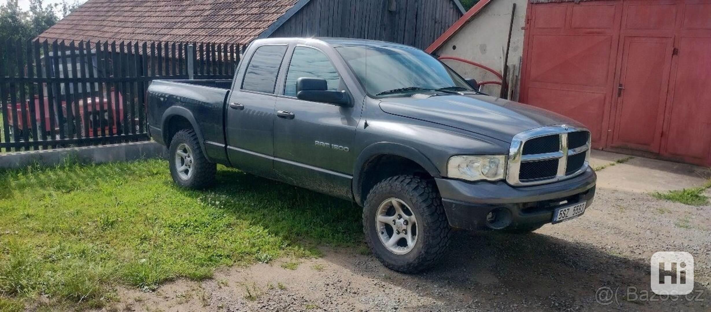 Dodge RAM 1500 5,7 - foto 1