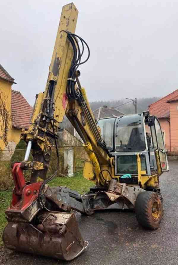 MenziMuck A71 mobil bagr kráčivka 9t pavouk rypadlo - foto 6