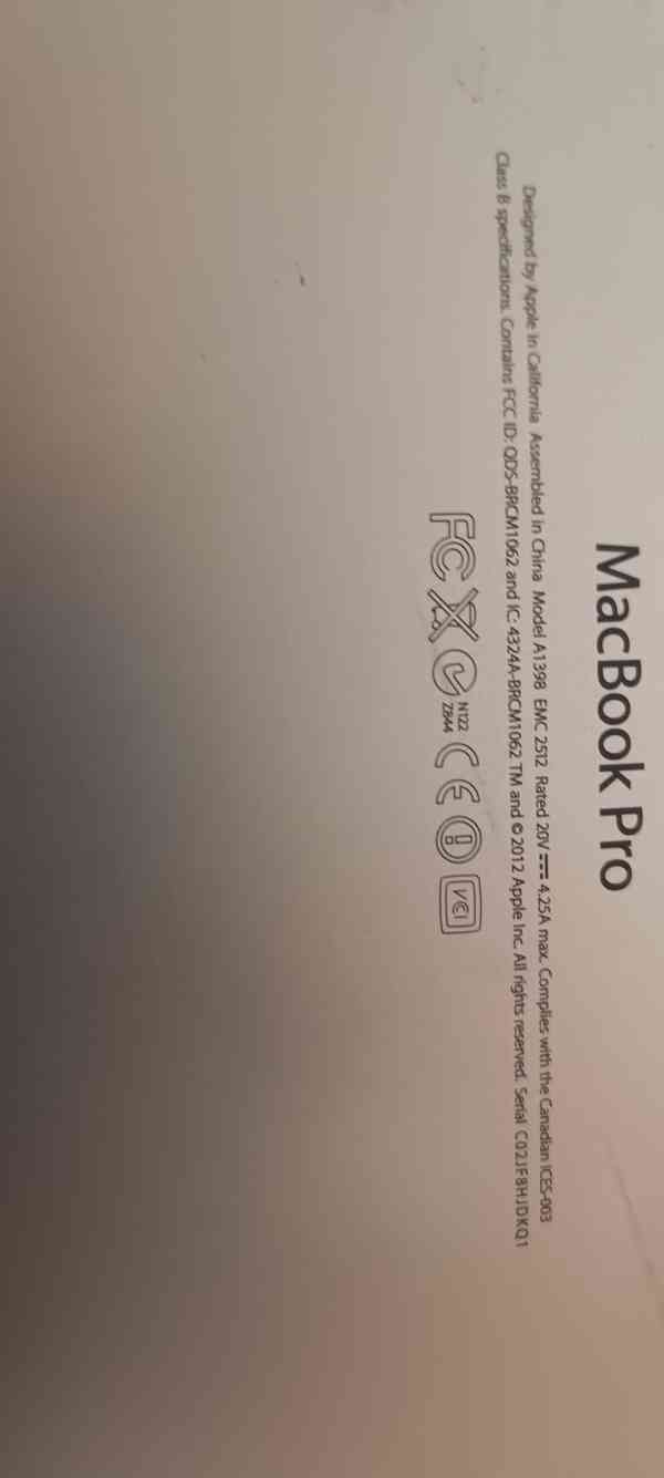 Apple MacBook Pro Model: A1398 - foto 3