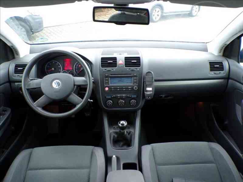 Volkswagen Golf 1,6 FSI 1.MAJITEL,COMFORT - foto 5