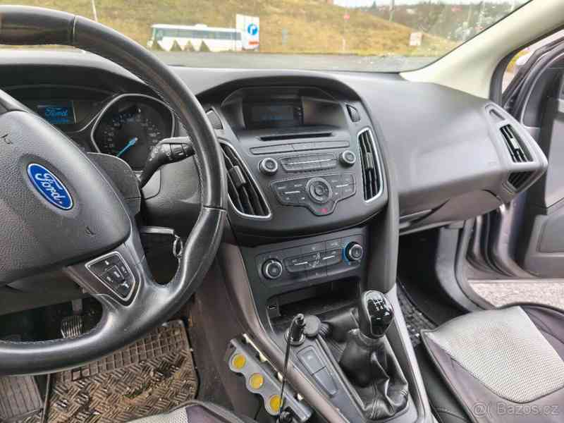 Ford Focus 1,0   Ecoboost - foto 11