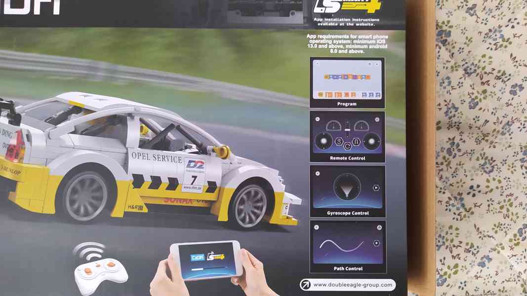 Opel Astra V8 Coupé na dálkové ovládání stavebnice - foto 6