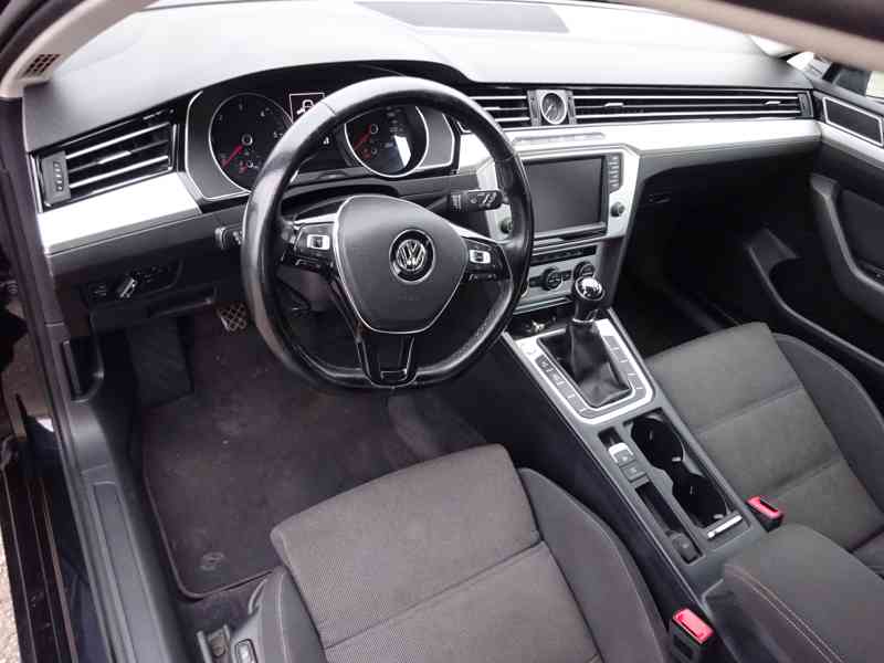 VW Passat 2.0 TDI Variant r.v.2015 (110 kw)  - foto 5