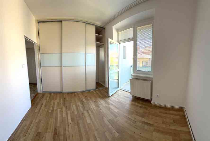 PRONÁJEM ÚTULNÉHO CIHLOVÉHO BYTU 2+KK V BRNĚ – KRÁLOVĚ POLI - foto 18