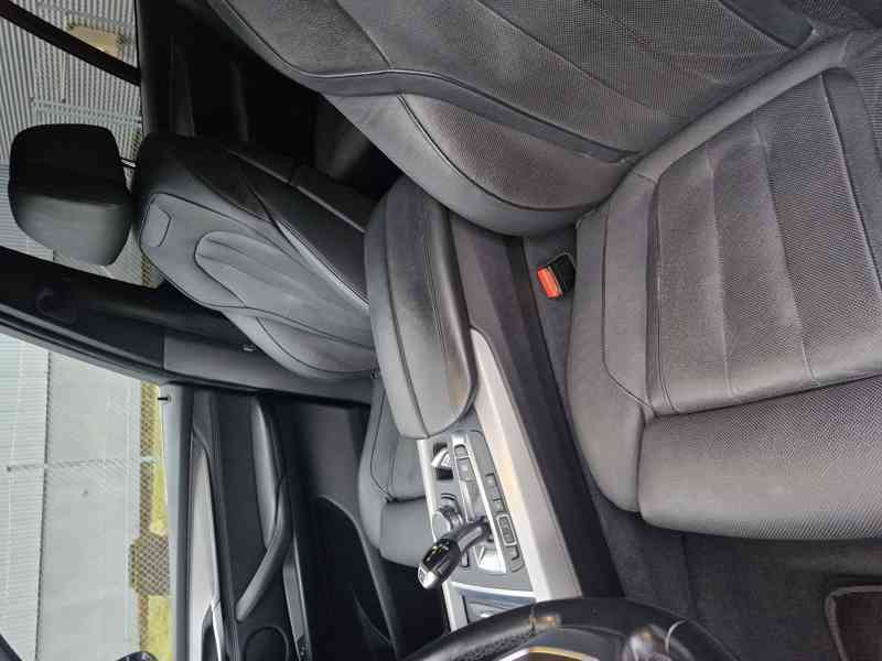 Prodám BMW X5 x Drive 30d r.v.2015, STK do 5/2027 - foto 13