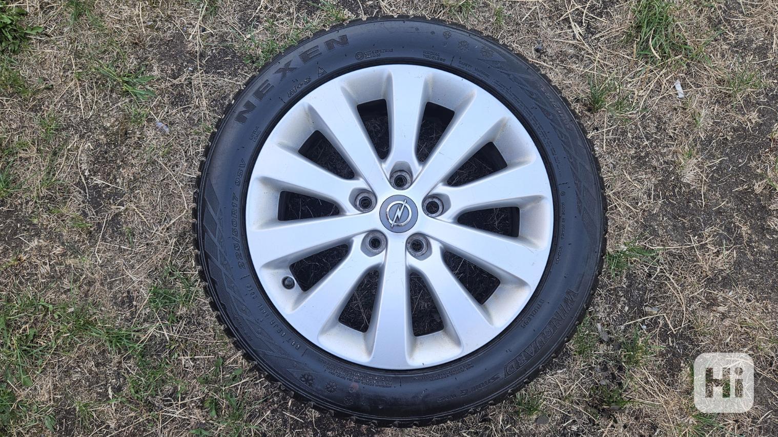 Opel alu disk 7Jx17 5x115 ET44 pneumatika 225/50R17  - foto 1