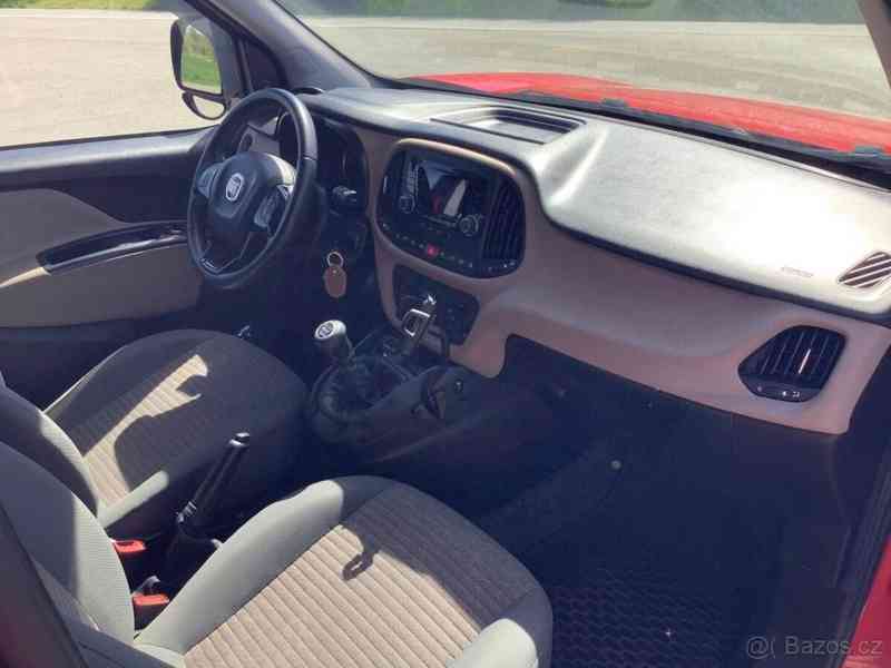 Fiat Dobló 1,6   JTD MultiJet2 70kW MPV - foto 9