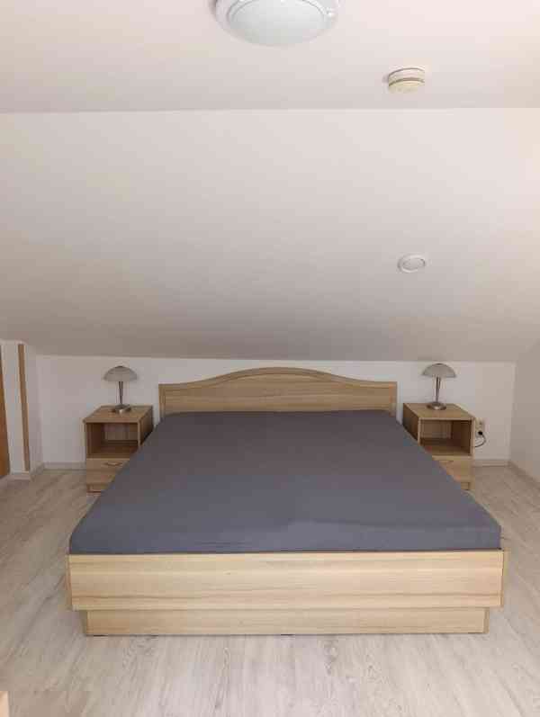 Pronájem klimatizované ubytovací jednotky 67 m² Praha 5 - foto 3