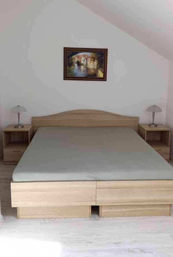 Pronájem klimatizované ubytovací jednotky 67 m² Praha 5 - foto 4
