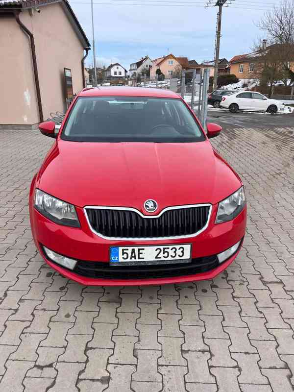 Škoda Octavia - foto 1
