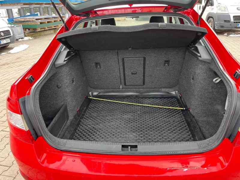 Škoda Octavia - foto 7