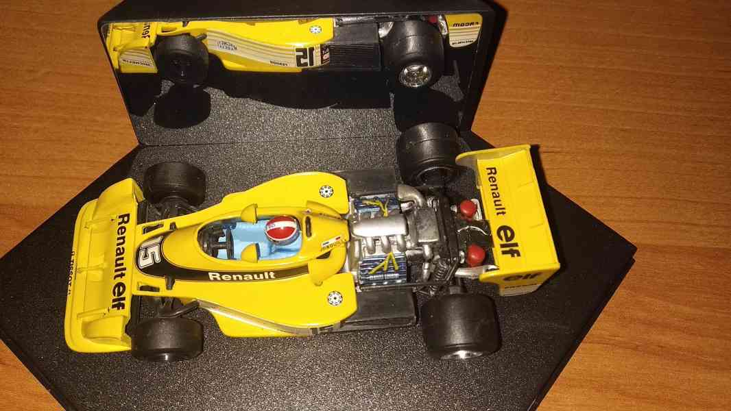 F1 Renault RS01 #15 J.-P. Jabouille 1977 Quartzo Q4049 1:43 - foto 3