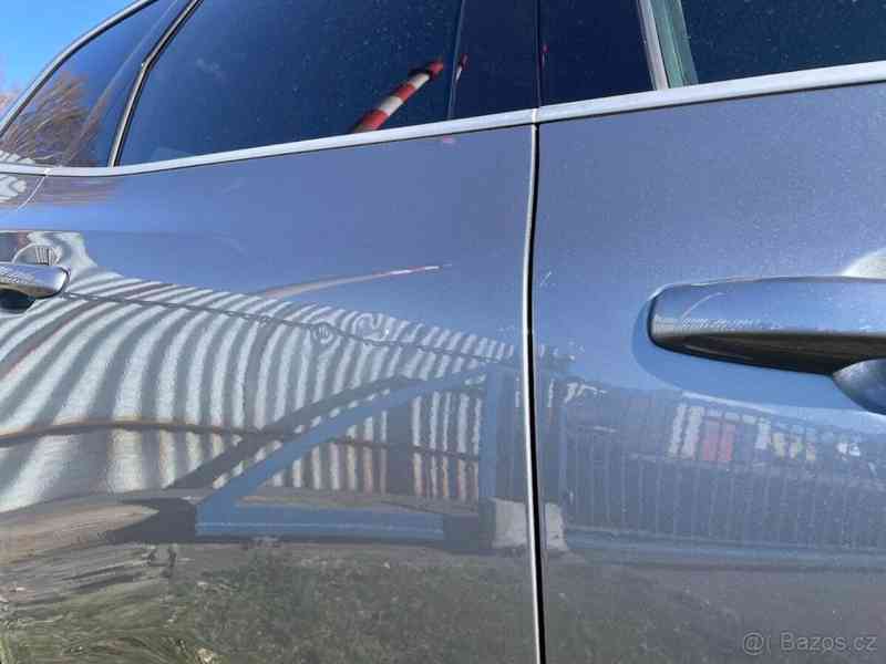 Volvo XC60 2,0   R Design - foto 9