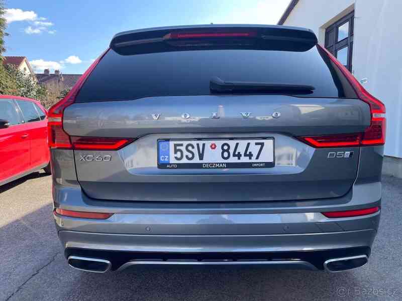 Volvo XC60 2,0   R Design - foto 5