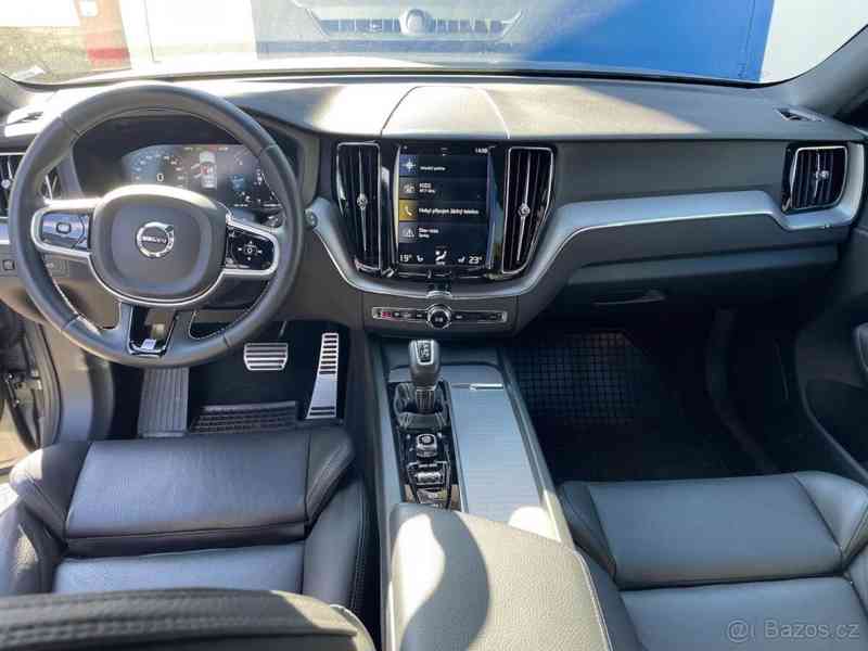 Volvo XC60 2,0   R Design - foto 8